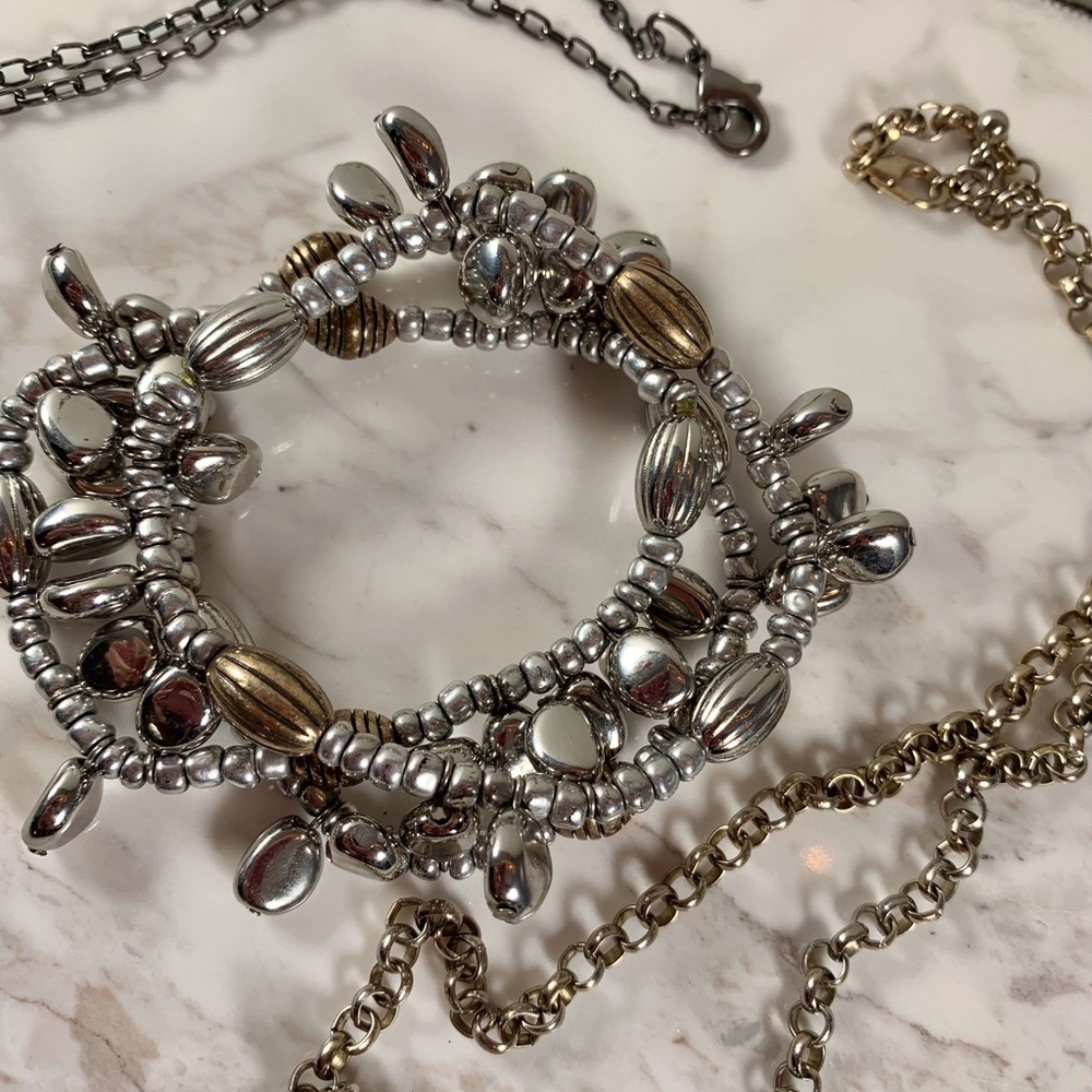 Vintage Necklace and Bracelet Lot - Picture 3 of 5